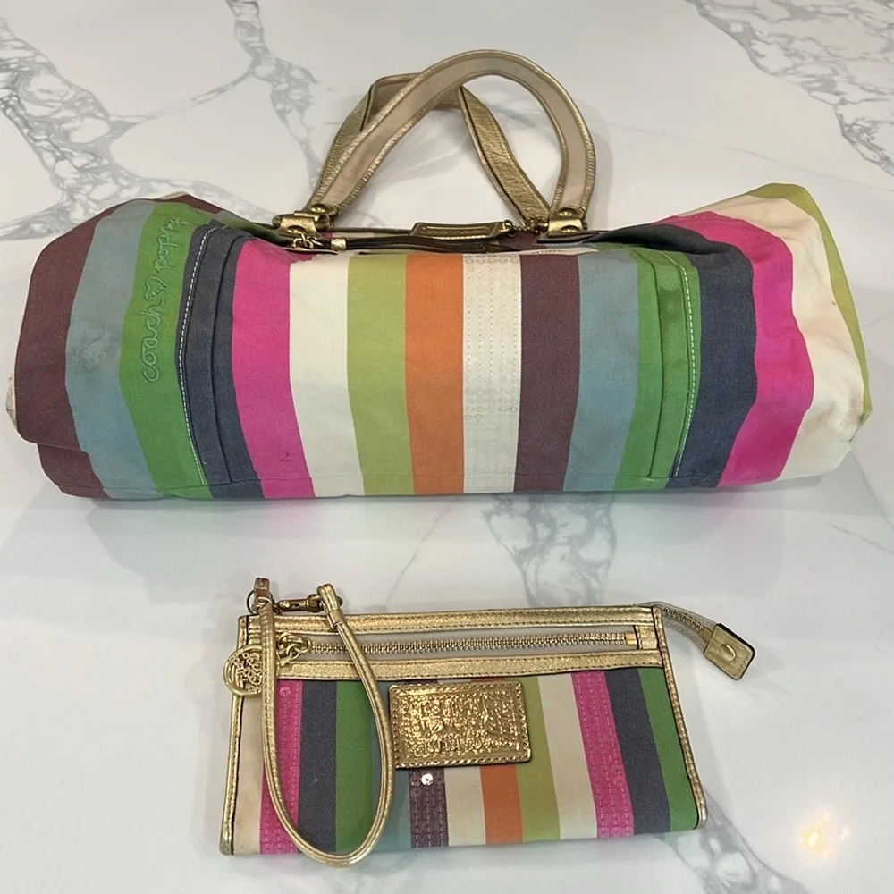 COACH poppy Tote Set. - Picture 16 of 16